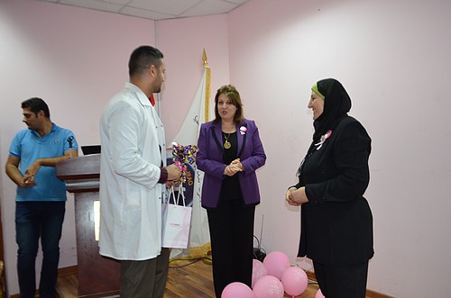 حلقة دراسية بمناسبة الشهر العالمي للتوعية عن سرطان الثدي 2015 المركز الوطني الريادي لبحوث السرطان